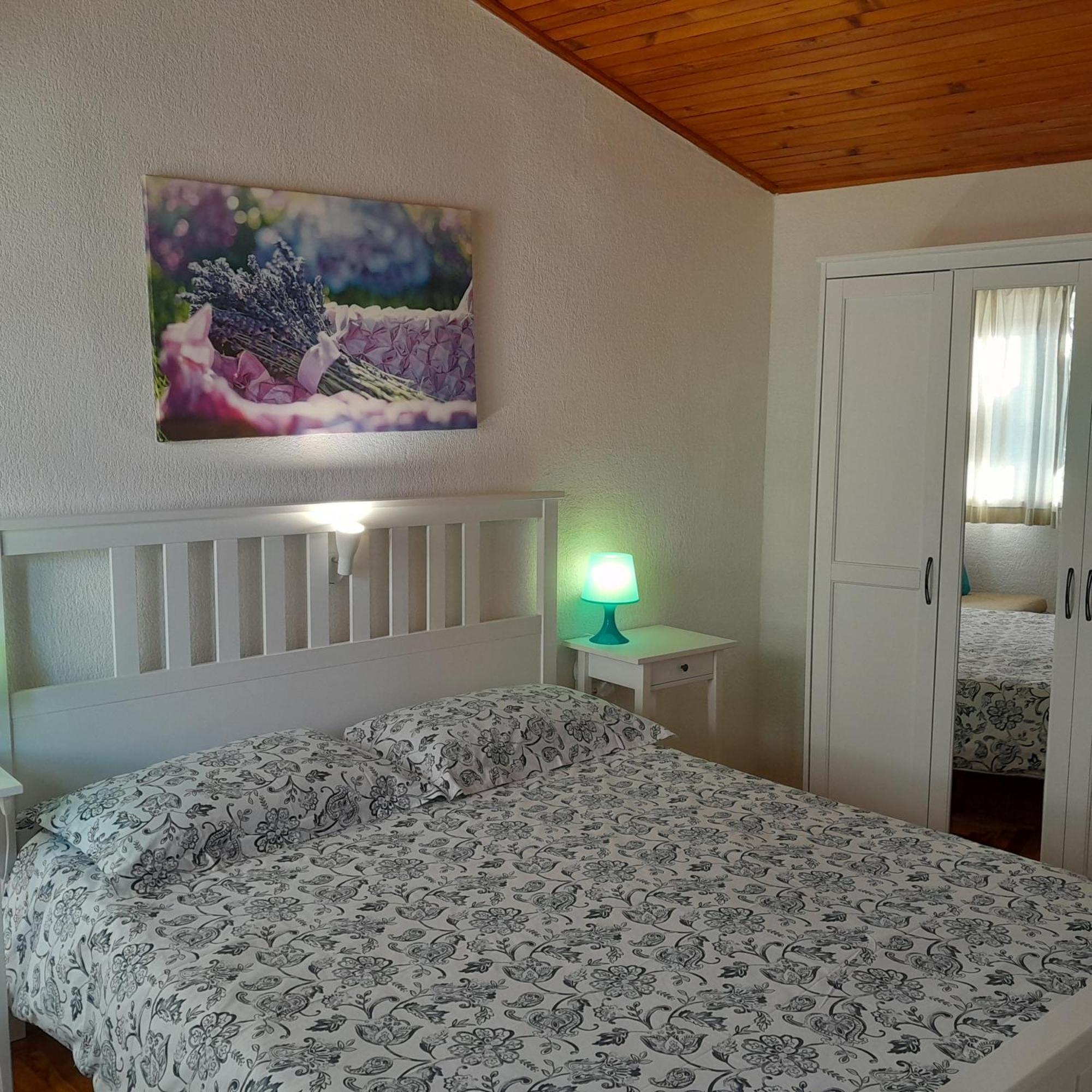 Apartments Renata - Brseč المظهر الخارجي الصورة