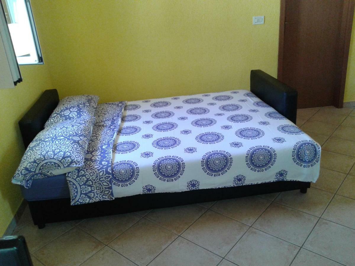 Apartments Renata - Brseč المظهر الخارجي الصورة